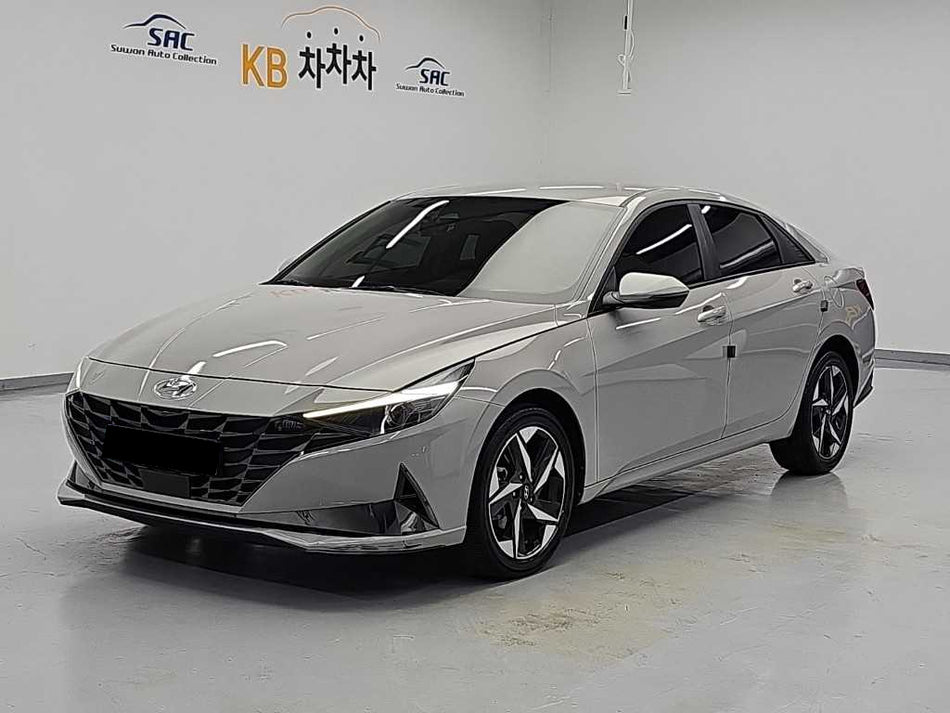 Hyundai Avante — photo 01