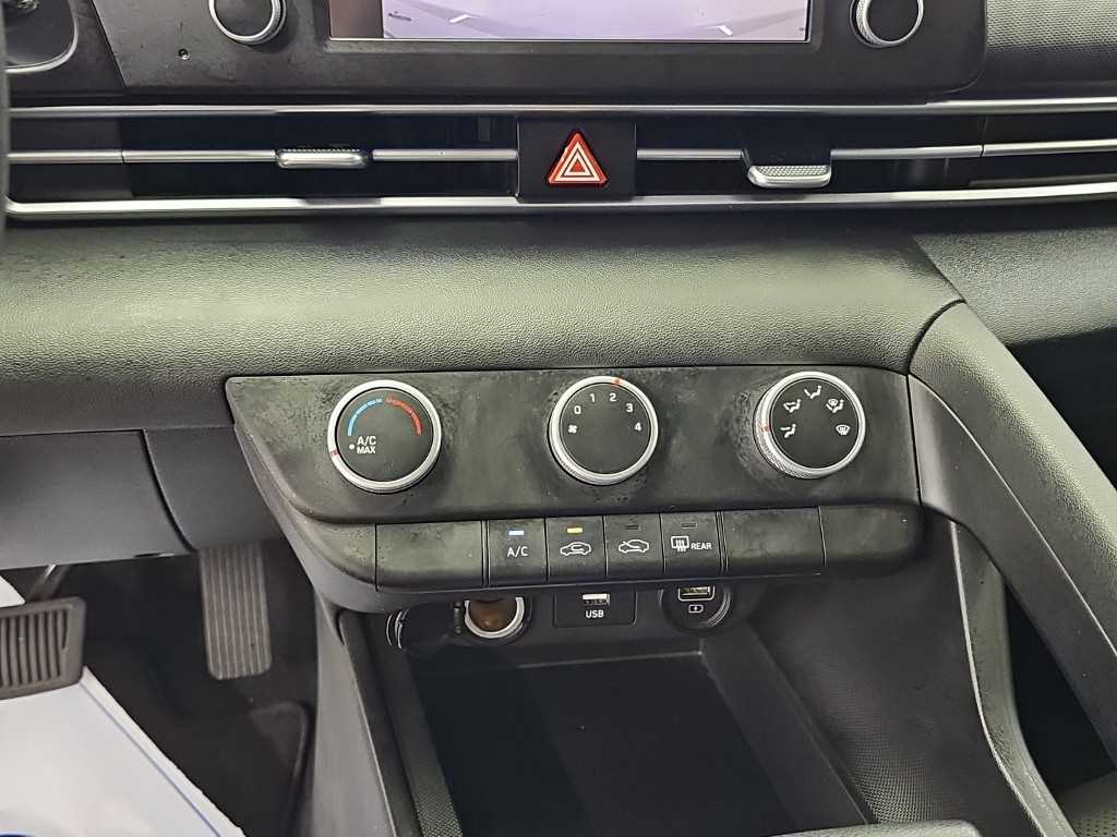 Hyundai Avante — photo 10