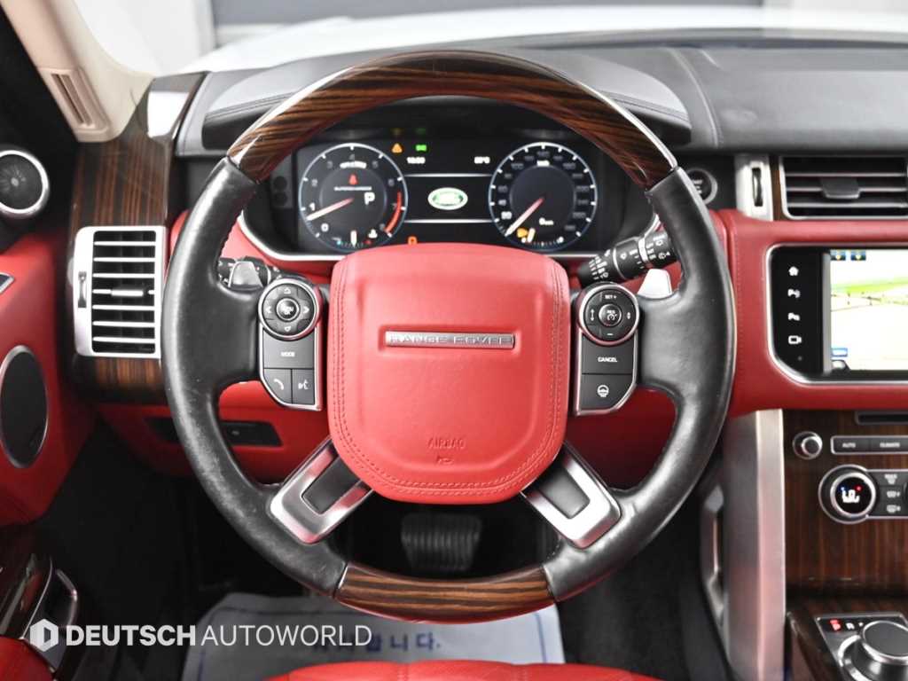 Land Rover Range Rover — photo 13