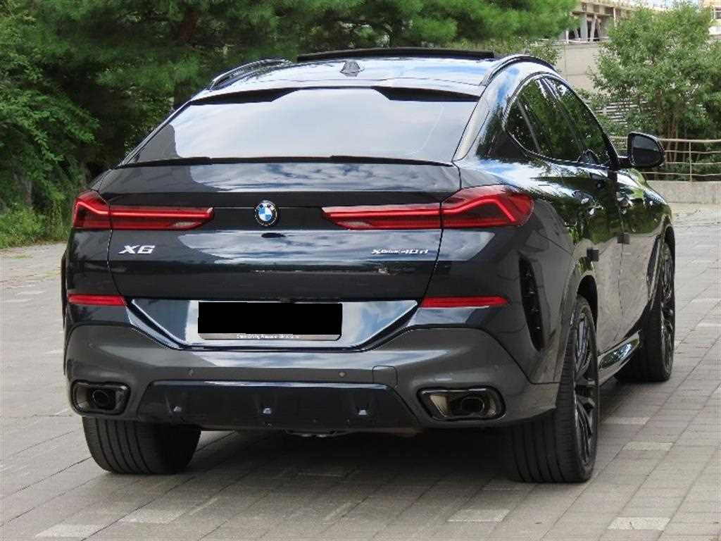 BMW X6 — photo 03