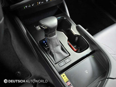 Lexus ES — photo 09