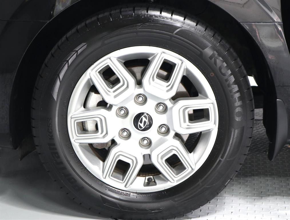 Hyundai Staria — photo 18