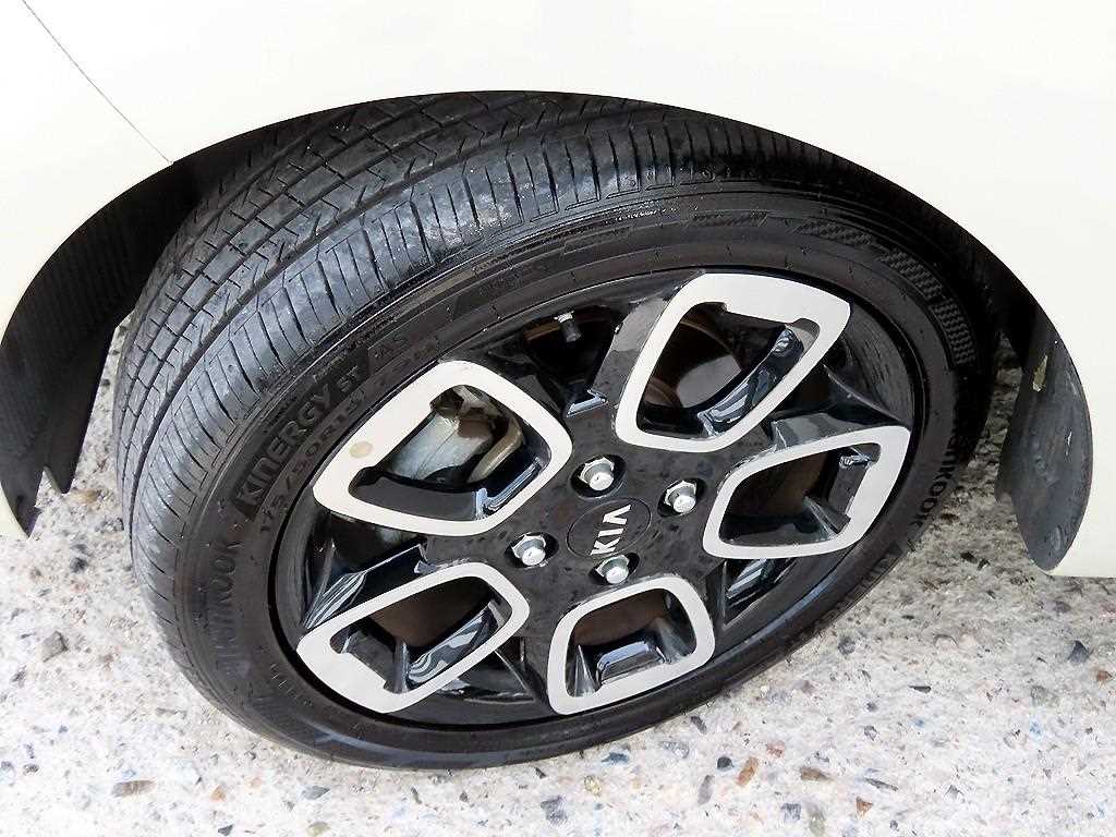 Kia RAY — photo 20