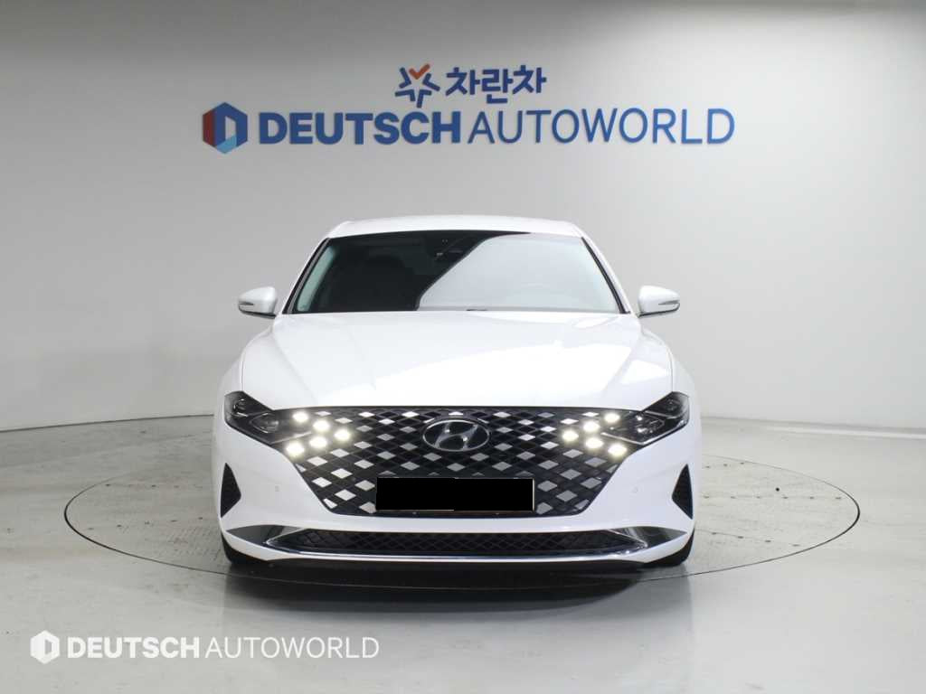 Hyundai Grandeur — photo 03