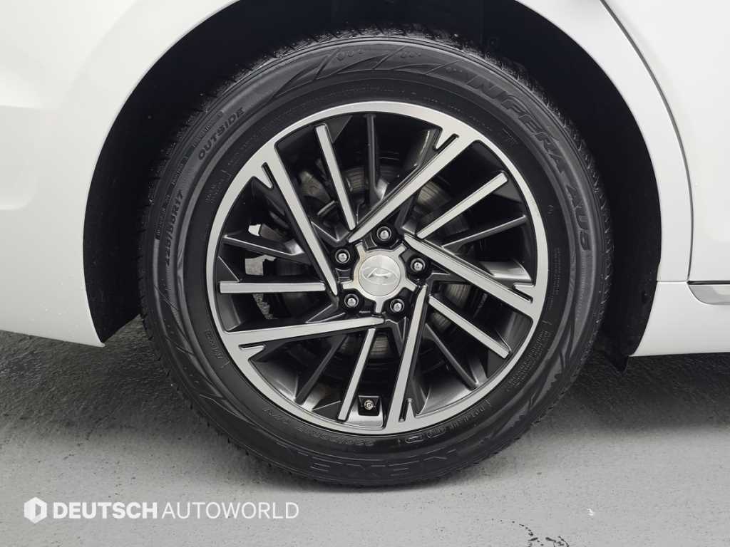 Hyundai Grandeur — photo 05