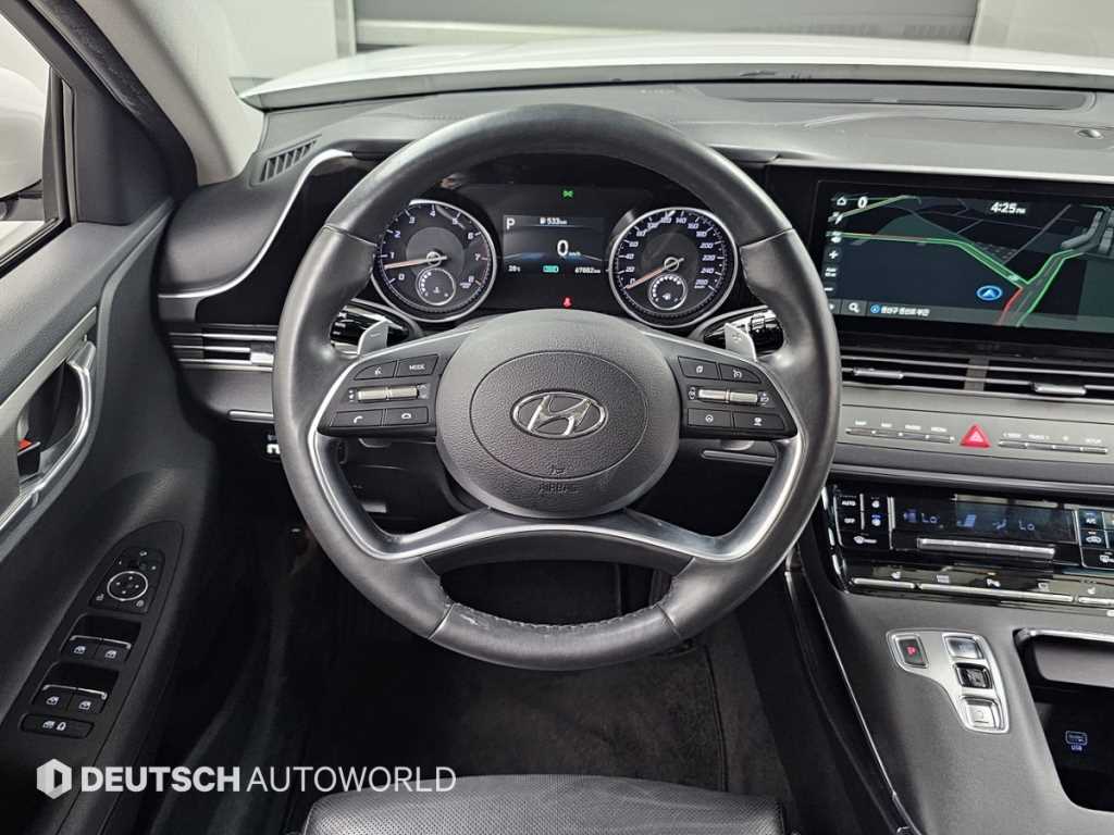 Hyundai Grandeur — photo 13