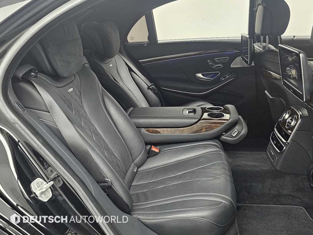 Mercedes-Benz S-Class — photo 12