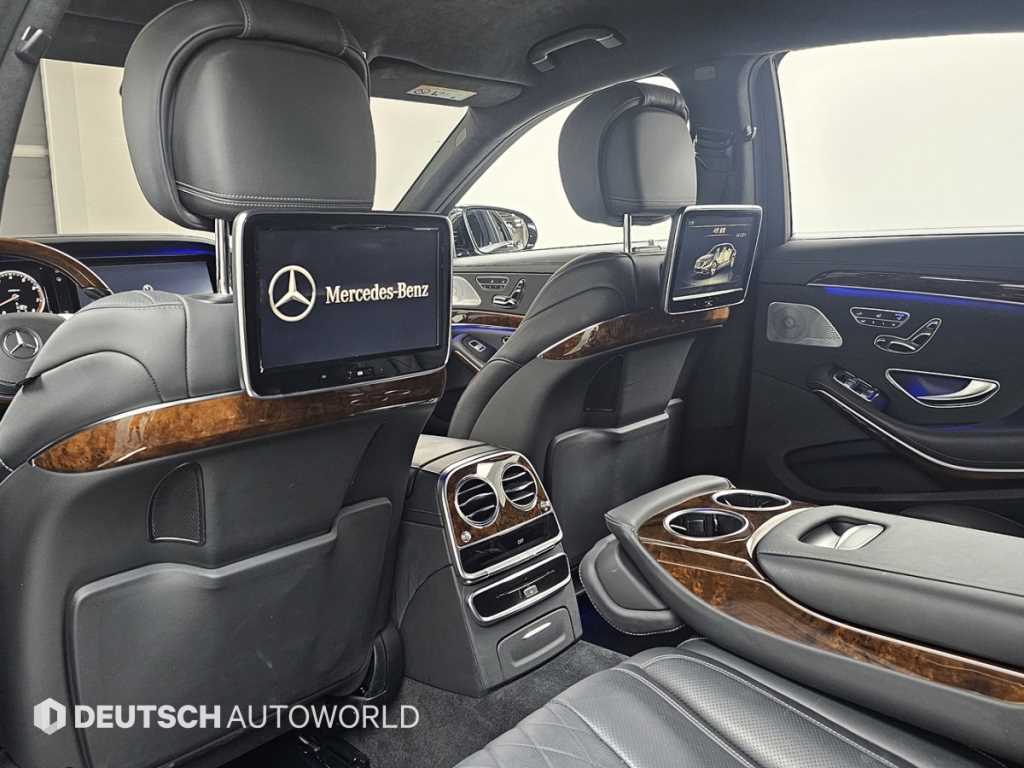 Mercedes-Benz S-Class — photo 19