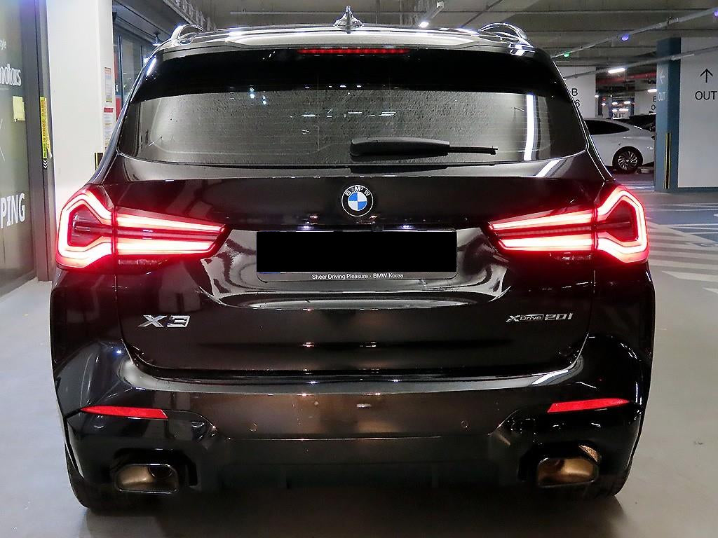 BMW X3 — photo 05
