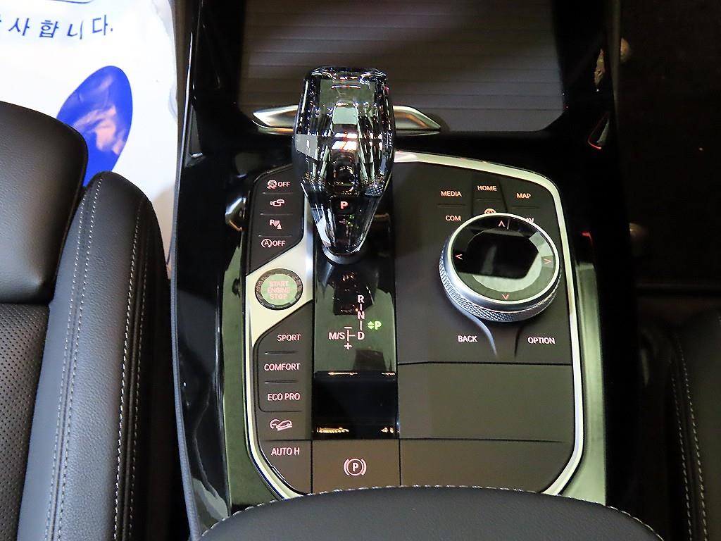BMW X3 — photo 12