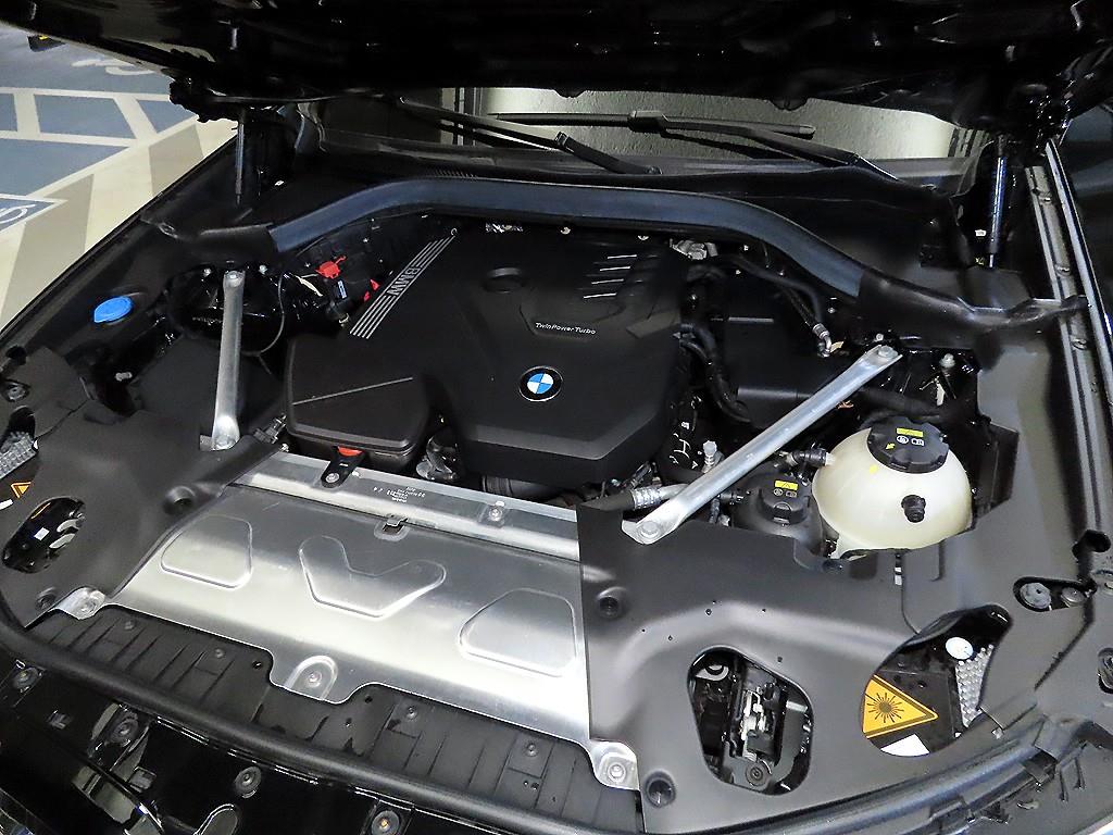 BMW X3 — photo 19