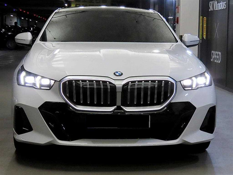 BMW 5-Series — photo 02