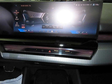BMW 5-Series — photo 11