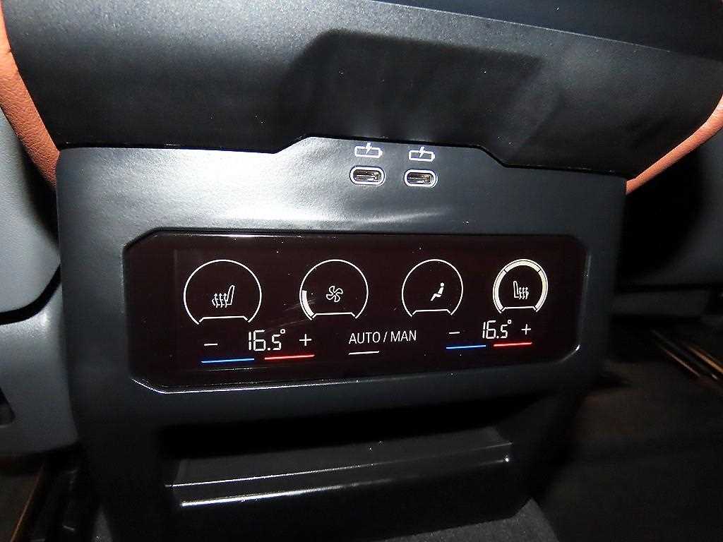 BMW 5-Series — photo 14