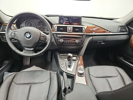 BMW 3-Series — photo 07
