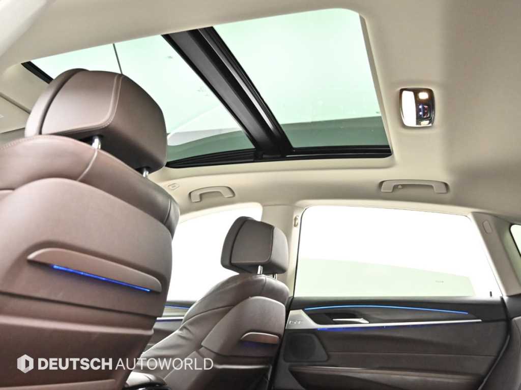 BMW Gran Turismo — photo 18