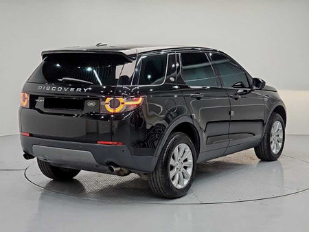 Land Rover Discovery Sport — photo 04