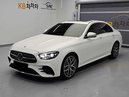Mercedes-Benz E-Class — photo 02