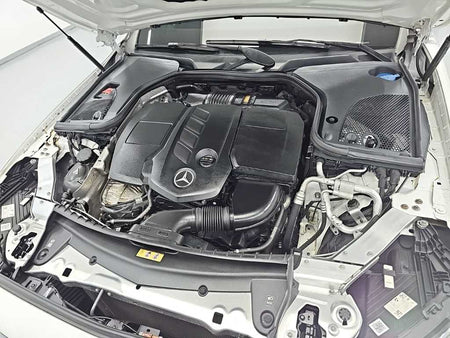 Mercedes-Benz E-Class — photo 05