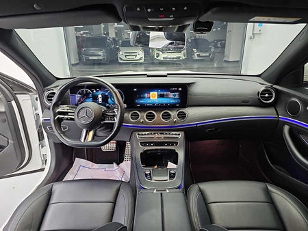 Mercedes-Benz E-Class — photo 07