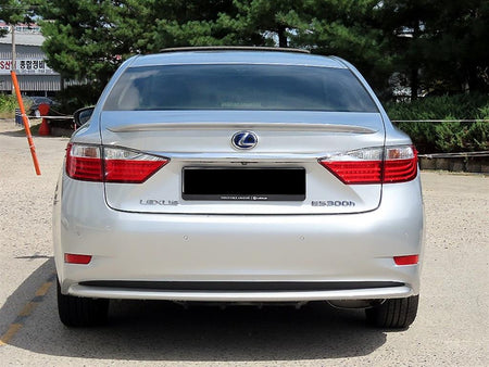 Lexus ES — photo 04