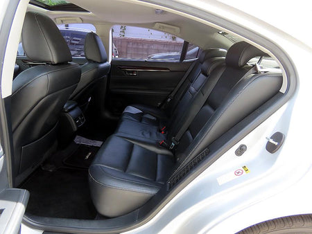 Lexus ES — photo 06