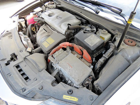 Lexus ES — photo 19