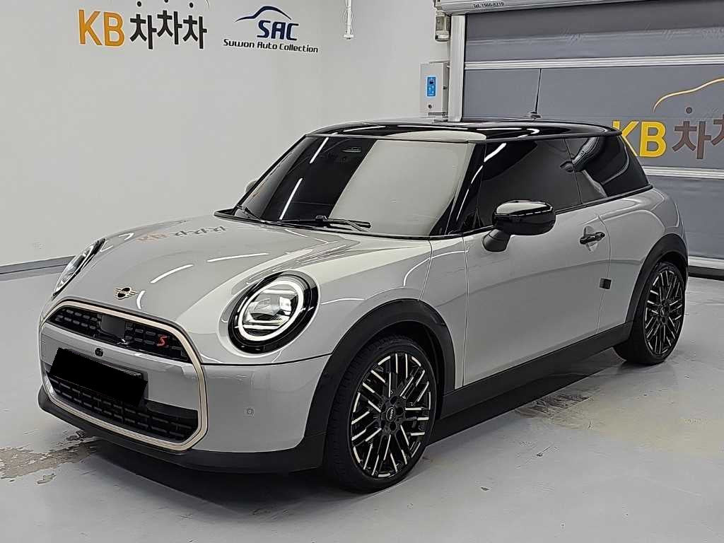 Mini Cooper — photo 01