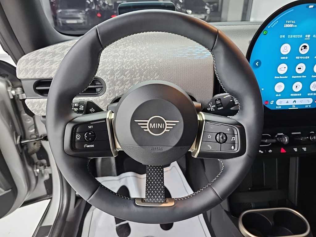 Mini Cooper — photo 08