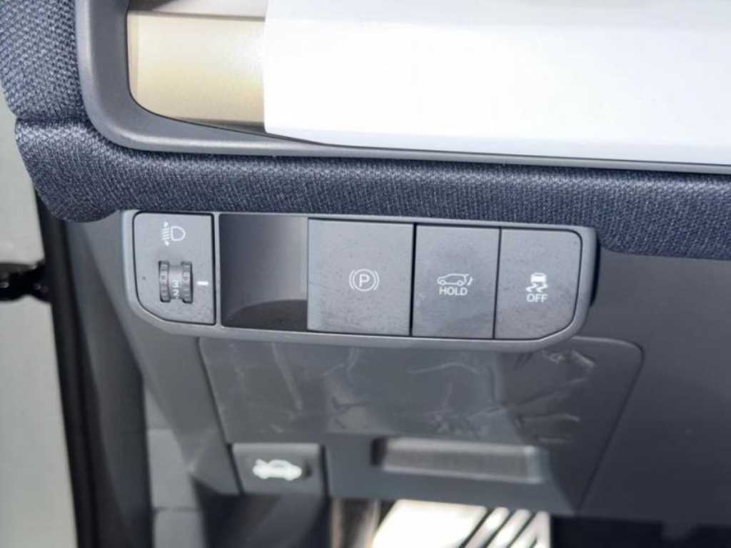 Kia EV3 — photo 14