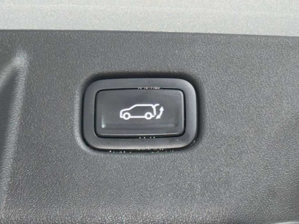 Kia EV3 — photo 18