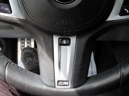 BMW 3-Series — photo 11