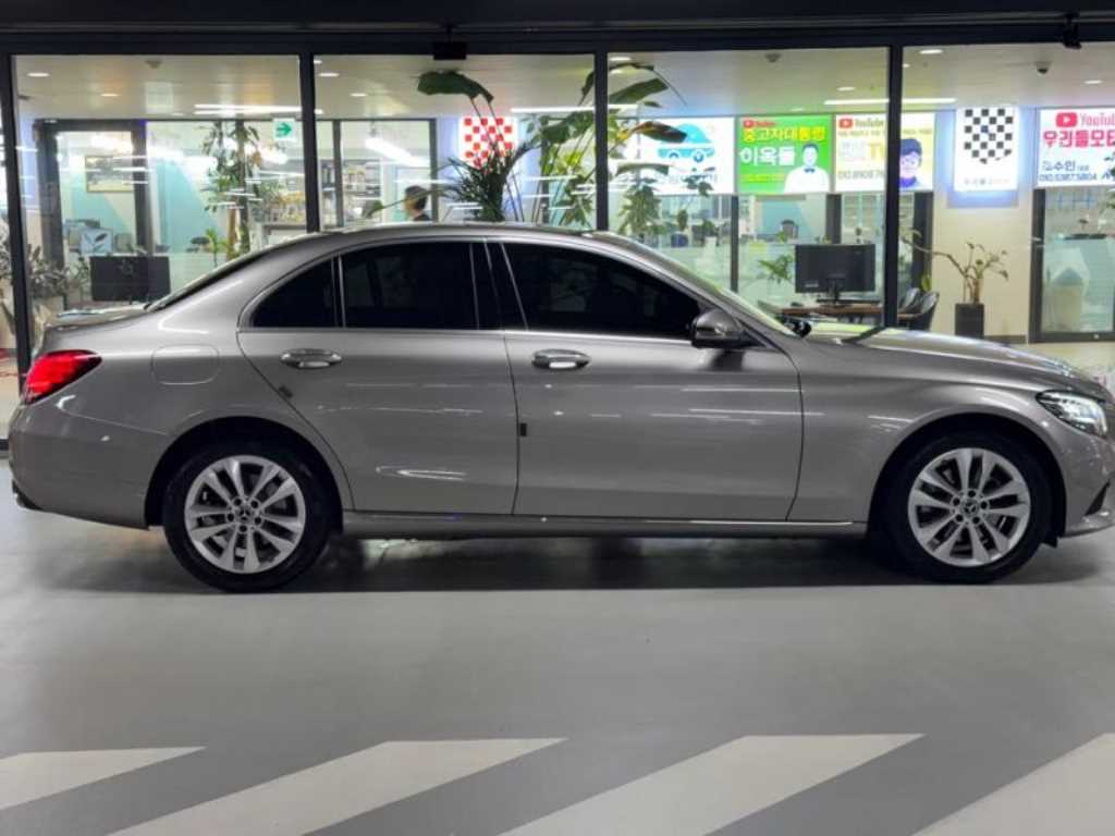 Mercedes-Benz C-Class — photo 03