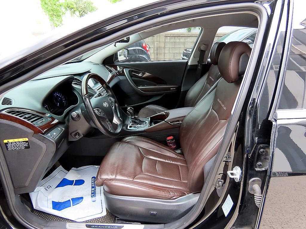 Hyundai Grandeur — photo 05