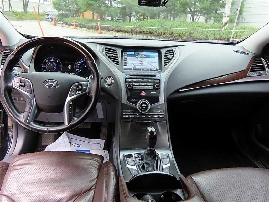 Hyundai Grandeur — photo 07