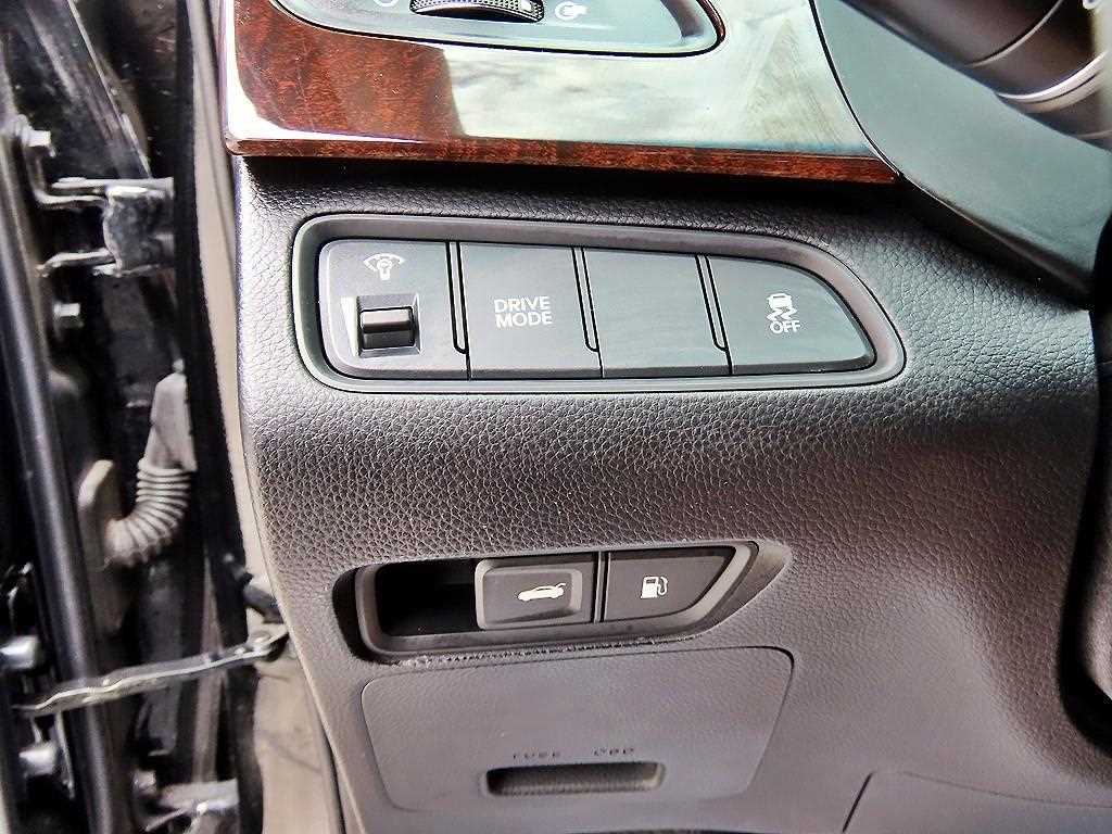 Hyundai Grandeur — photo 12