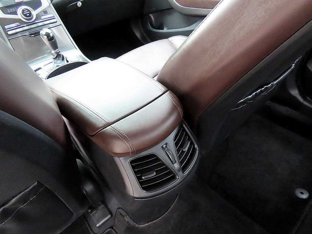 Hyundai Grandeur — photo 18