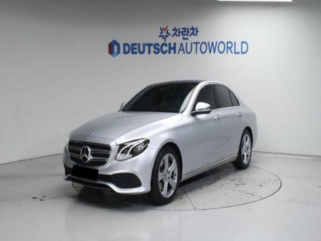 Mercedes-Benz E-Class — photo 01