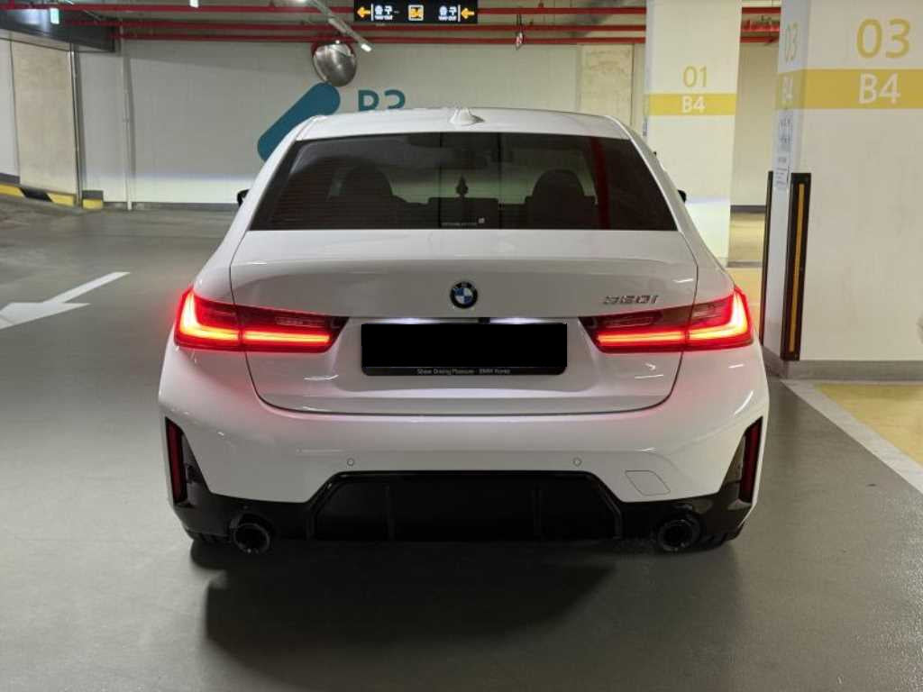BMW 3-Series — photo 06