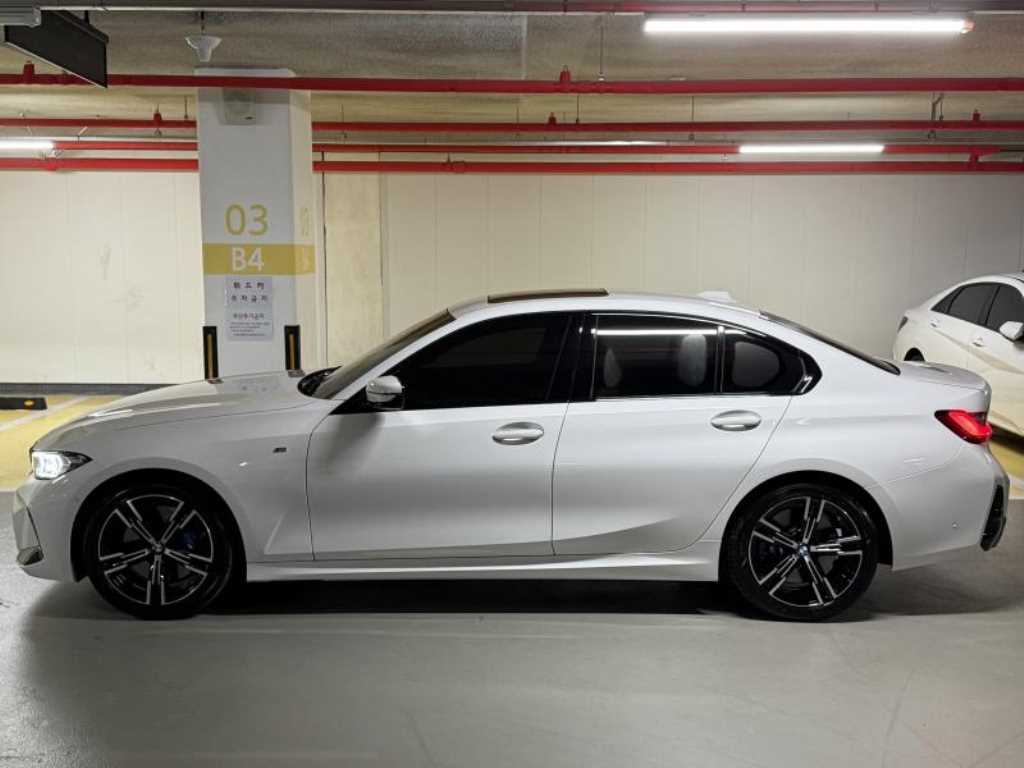 BMW 3-Series — photo 07