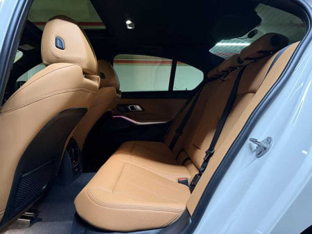 BMW 3-Series — photo 11