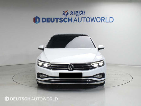 Volkswagen Passat — photo 03