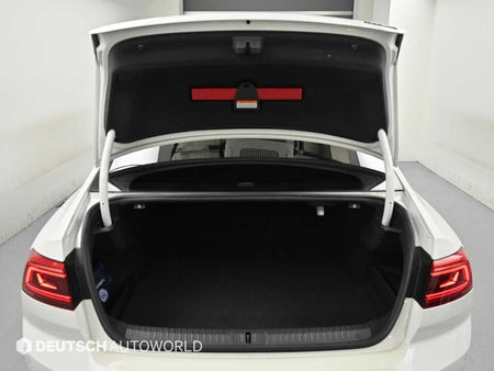 Volkswagen Passat — photo 19