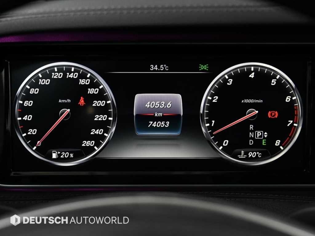 Mercedes-Benz S-Class — photo 08