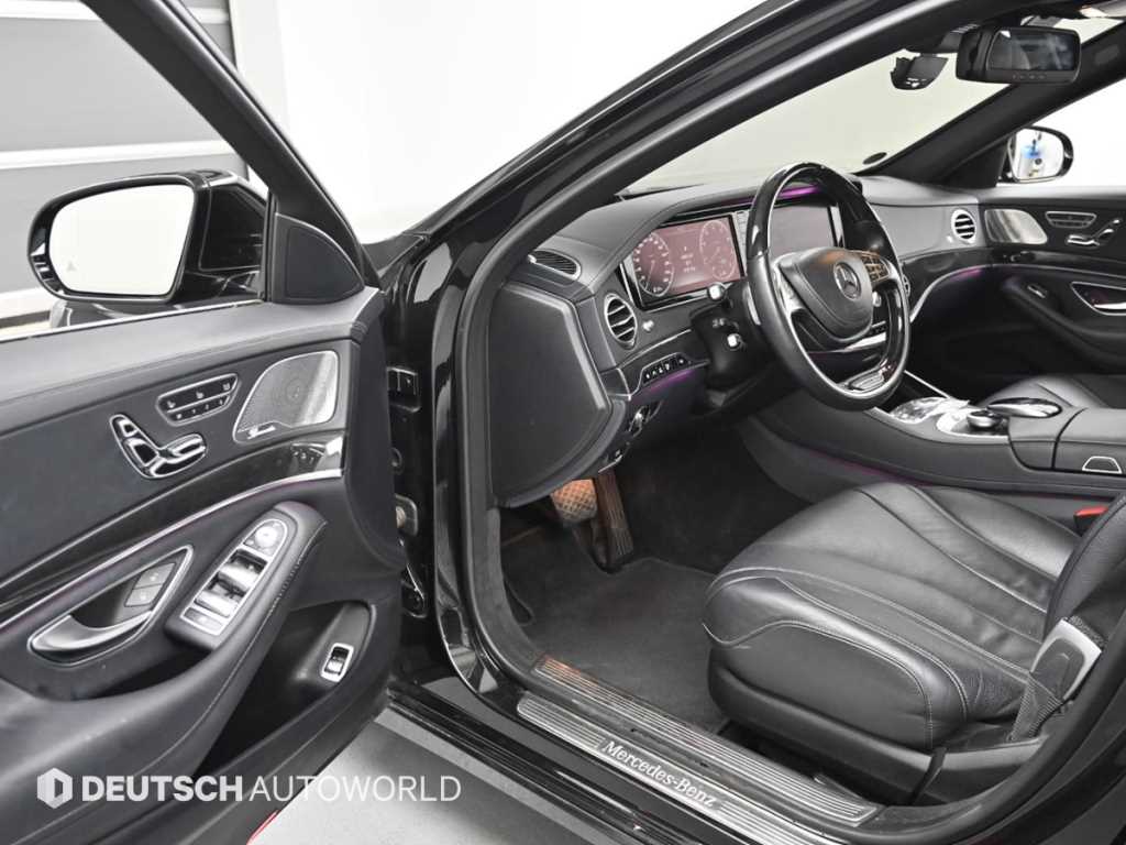 Mercedes-Benz S-Class — photo 11