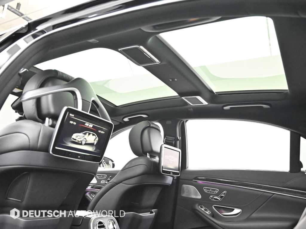 Mercedes-Benz S-Class — photo 18