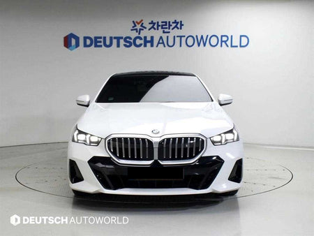BMW 5-Series — photo 03