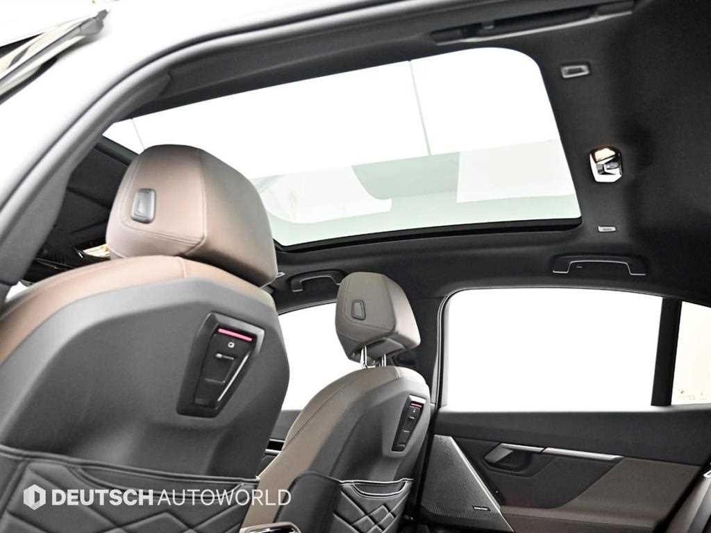 BMW 5-Series — photo 11