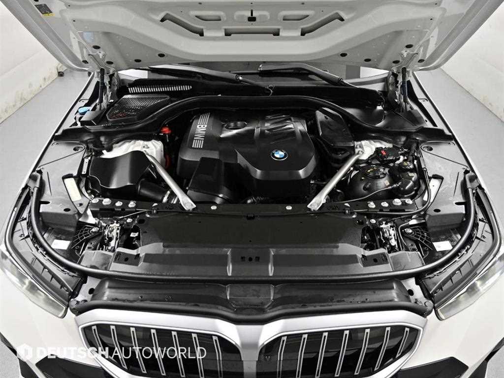 BMW 5-Series — photo 20