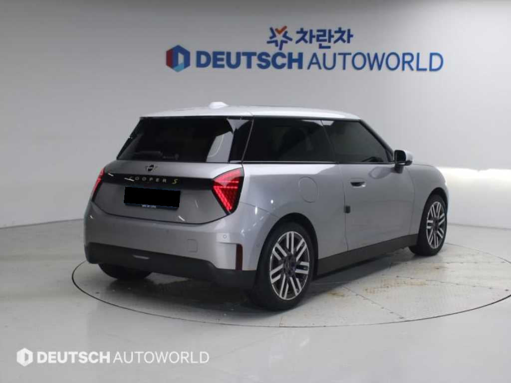 Mini Cooper — photo 02